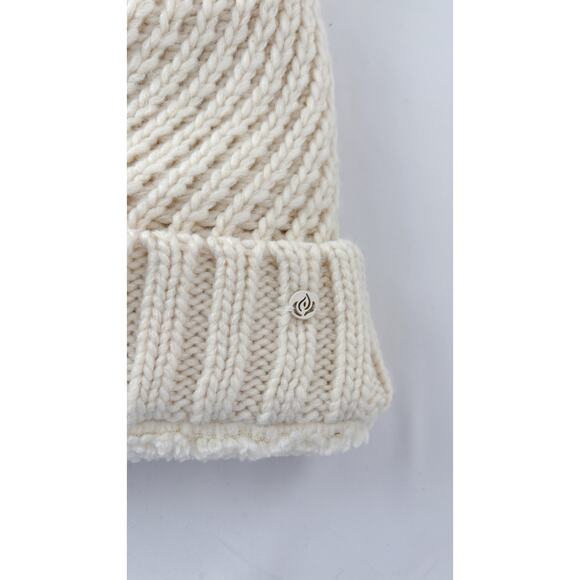 Apana Knit Pom Beanie Hat One Size Cream New Fleece Lined Womens - Picture 2 of 5